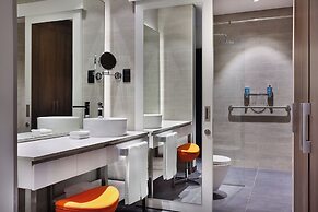 Aloft by Marriott Al Mina, Dubai