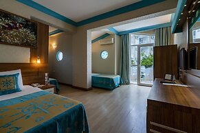 Miarosa Kemer Beach