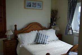 1-bed Cottage on Coastal Pathway in South Wales
