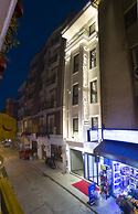 Crowned Hotel