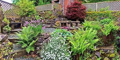 Cavedale cottage