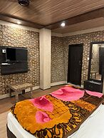 Goroomgo Dolls Inn Nainital