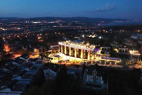Aileena Hotel & Villas