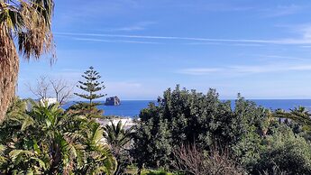 Impeccable 1-bed House in Stromboli