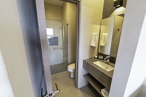 TH Hotel & Vivienda