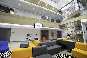 TH Hotel & Vivienda