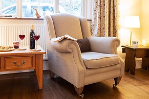 Ingleton 2-bed Cottage, Sleeps 4, Pet Ok & Parking