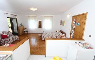 Apartments Mitton