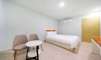 Taean Manripo Feel Hotel