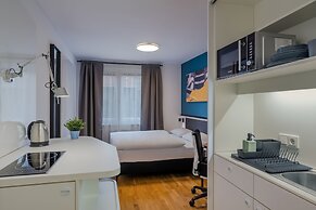 Dean's Home Budapest