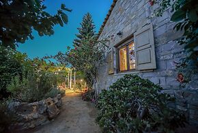 Anthis Cottage