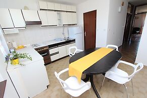Apartment Mitton 2