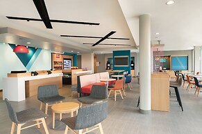 avid hotel Melbourne Viera by IHG