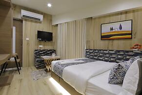 Hotel Elysian Residency