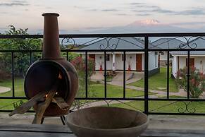 Moyoni Airport Lodge