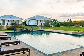 Moyoni Airport Lodge