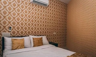 Hotel Suraj Palace