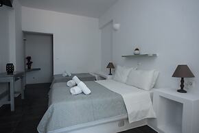 Ostria Studios & Apartments