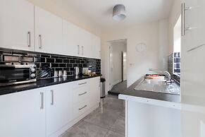 Karah Suites - Palmer Park - 4 Bedroom