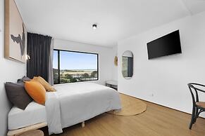 The Beach Rooms