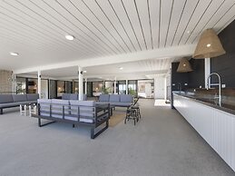 The Beach Rooms