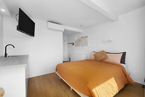 The Beach Rooms