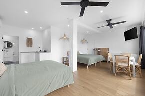 The Beach Rooms