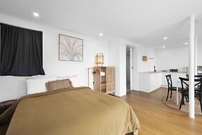 The Beach Rooms