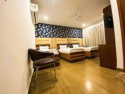 Sky Suites Huda City Center