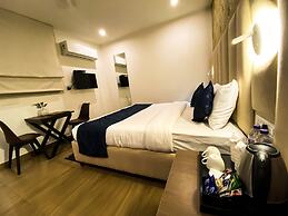 Sky Suites Huda City Center