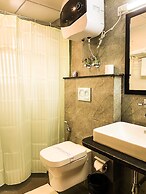 Sky Suites Huda City Center