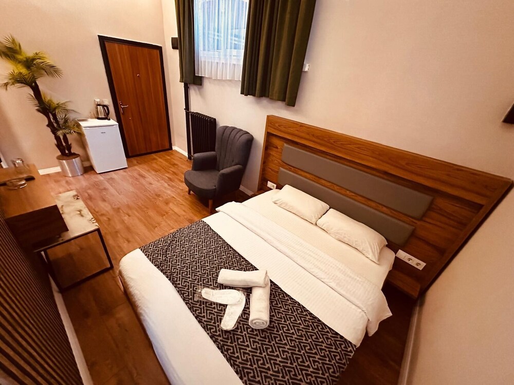 OTTO City Premium Suites