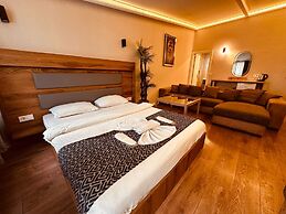OTTO City Premium Suites
