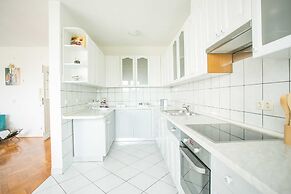 Apartments Lovric