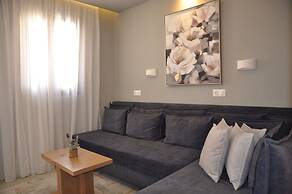 MIRMA CITY studio & apartment