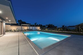 Villa Aria
