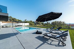 Villa Aria