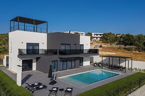Villa Aria