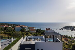 Villa Aria