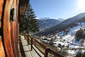Beautiful Chalet for 10 People in Vercorin