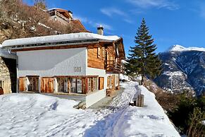 Beautiful Chalet for 10 People in Vercorin