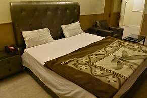 Hotel Royal Gardens Jail Road