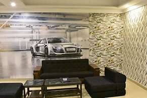Hotel Royal Gardens Jail Road