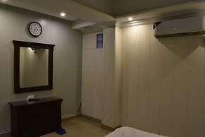 Hotel Royal Gardens Jail Road