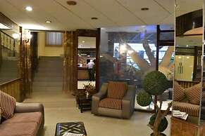 Hotel Royal Gardens Jail Road