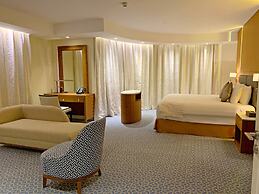 Grand Swiss-Belhotel Waterfront Seef