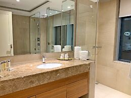 Grand Swiss-Belhotel Waterfront Seef