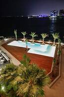 Grand Swiss-Belhotel Waterfront Seef