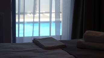 Valmar Hotel