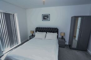 Exquisite One Bed Apartment